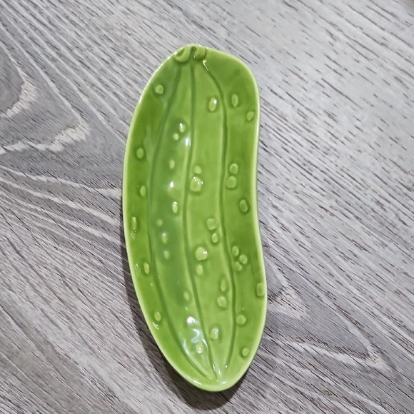 Bay Island Other - Bay Island Green Pickle-Shaped Dish